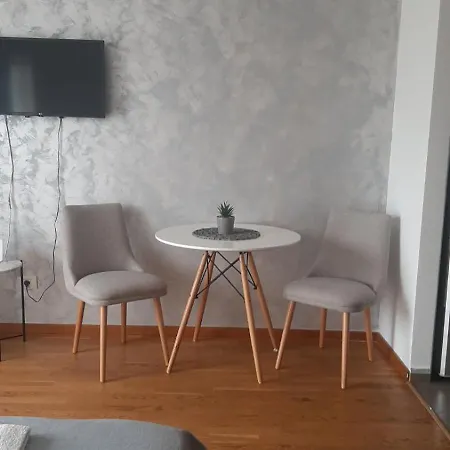 Lägenhet Kvart Pg Podgorica